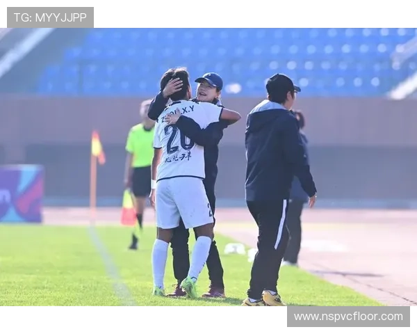 亚新足球官网最新比赛结果与积分榜实时更新,帮助球迷掌握联赛最新动态 亚新足球官网最新比赛结果与积分榜实时更新,帮助球迷掌握联赛最新动态